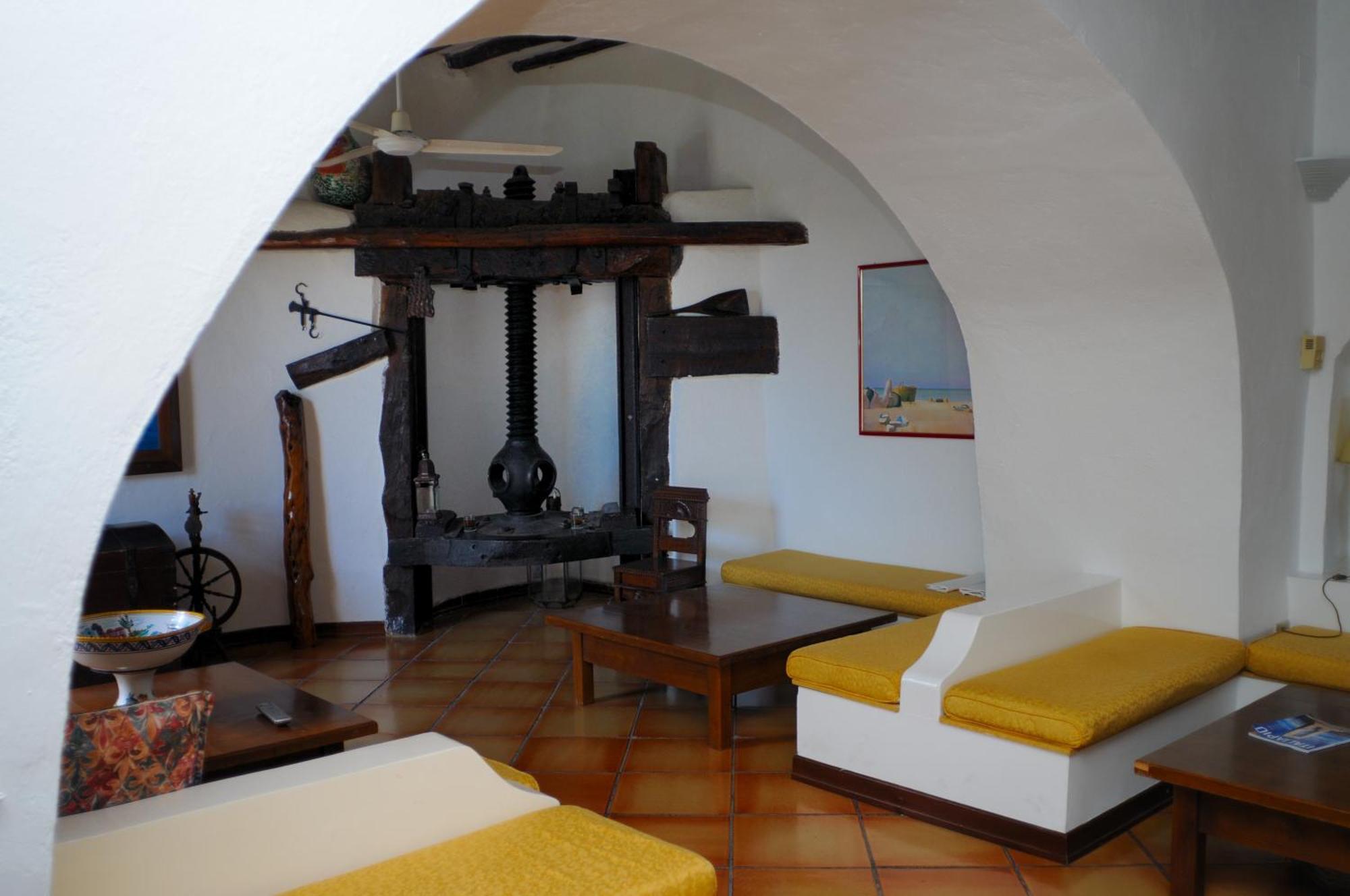 Hotel Cincotta Panarea Eksteriør billede