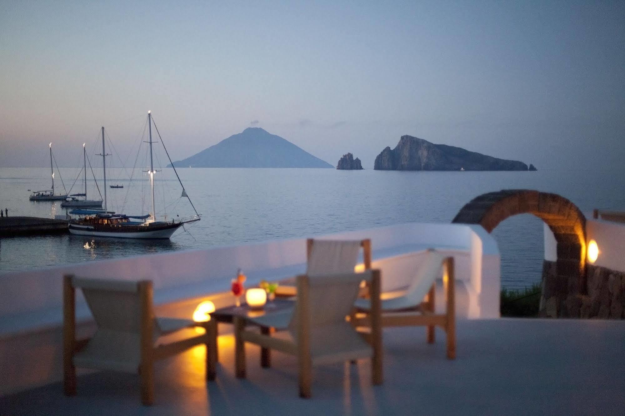 Hotel Cincotta Panarea Eksteriør billede