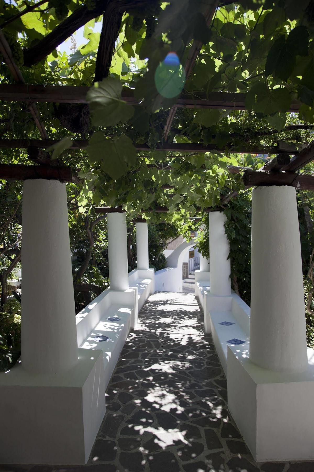 Hotel Cincotta Panarea Eksteriør billede